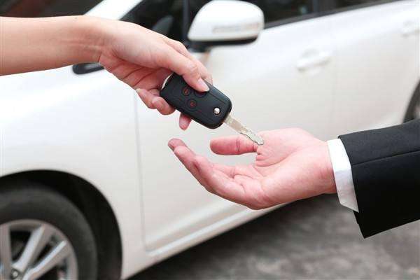 保定若潤(rùn)汽車租賃有限公司